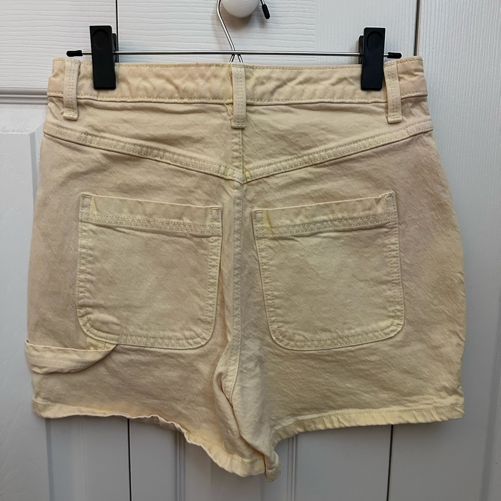 Universal Thread Shorts - Picture 2 of 2